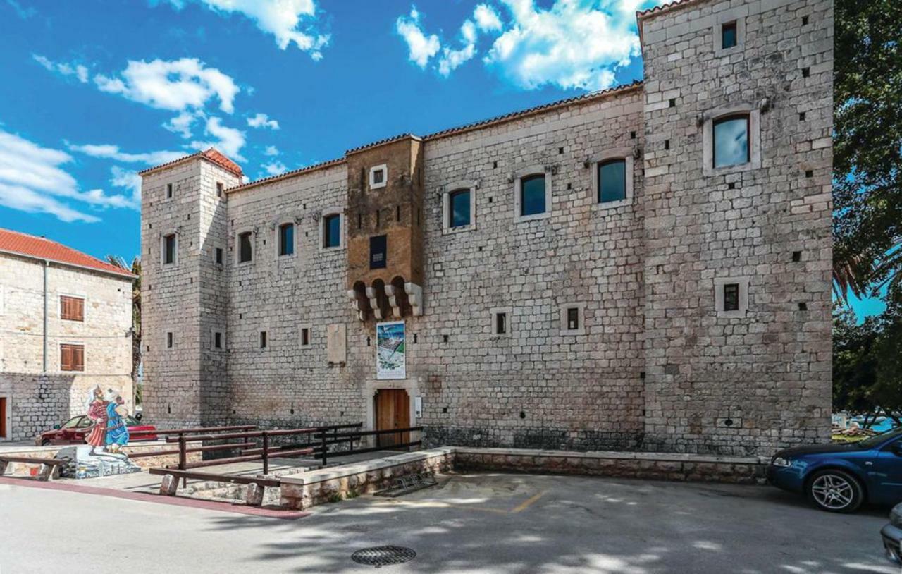 Stari Dvor Apartment